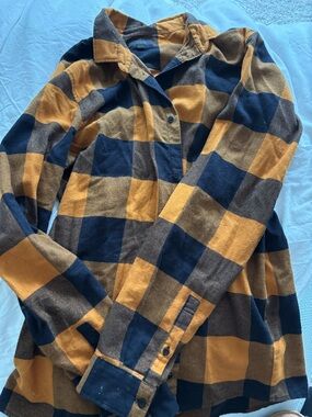 COS Plaid Shirt in Mustard rust and black flannel